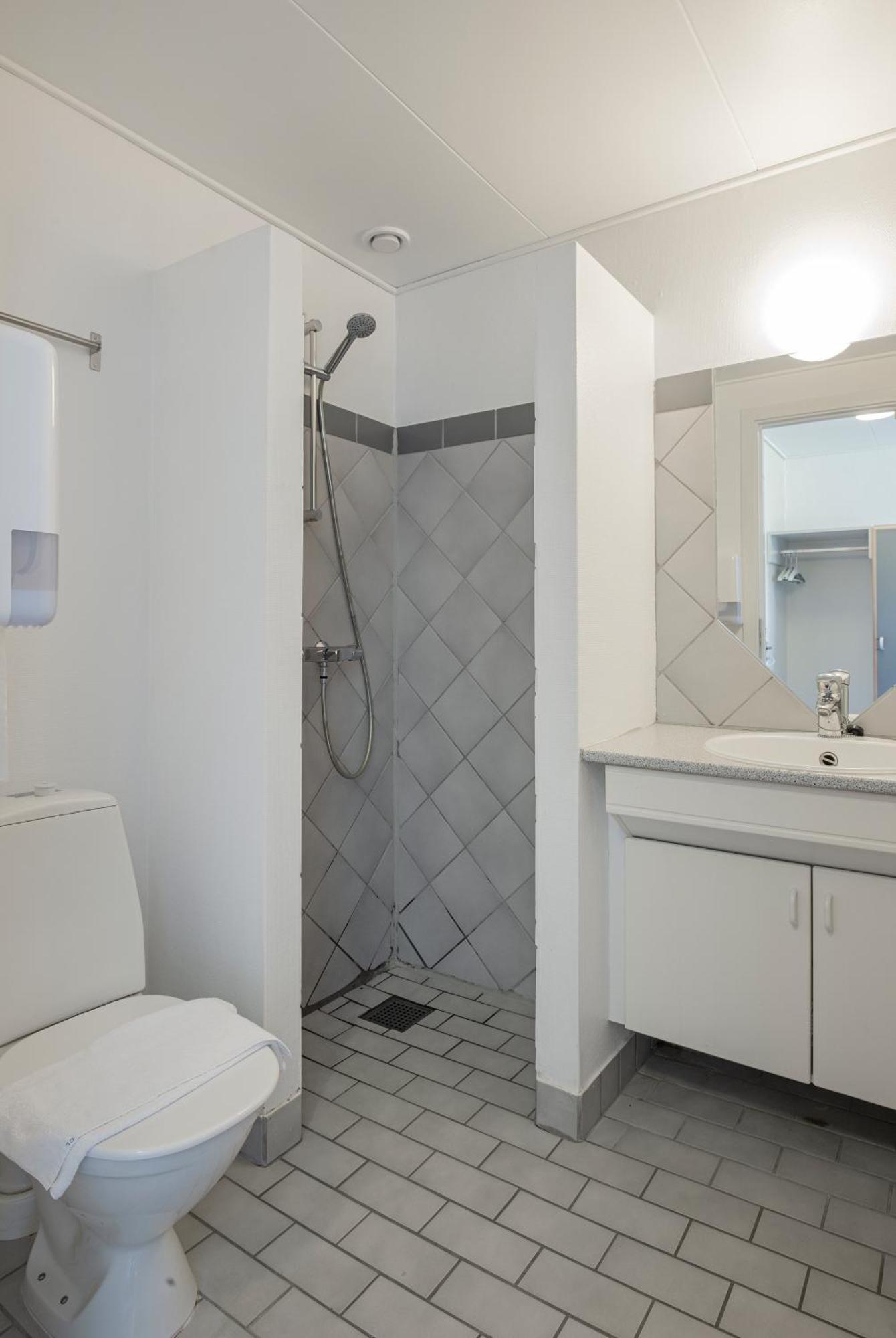 Hotel Vissenbjerg Storkro Bagian luar foto