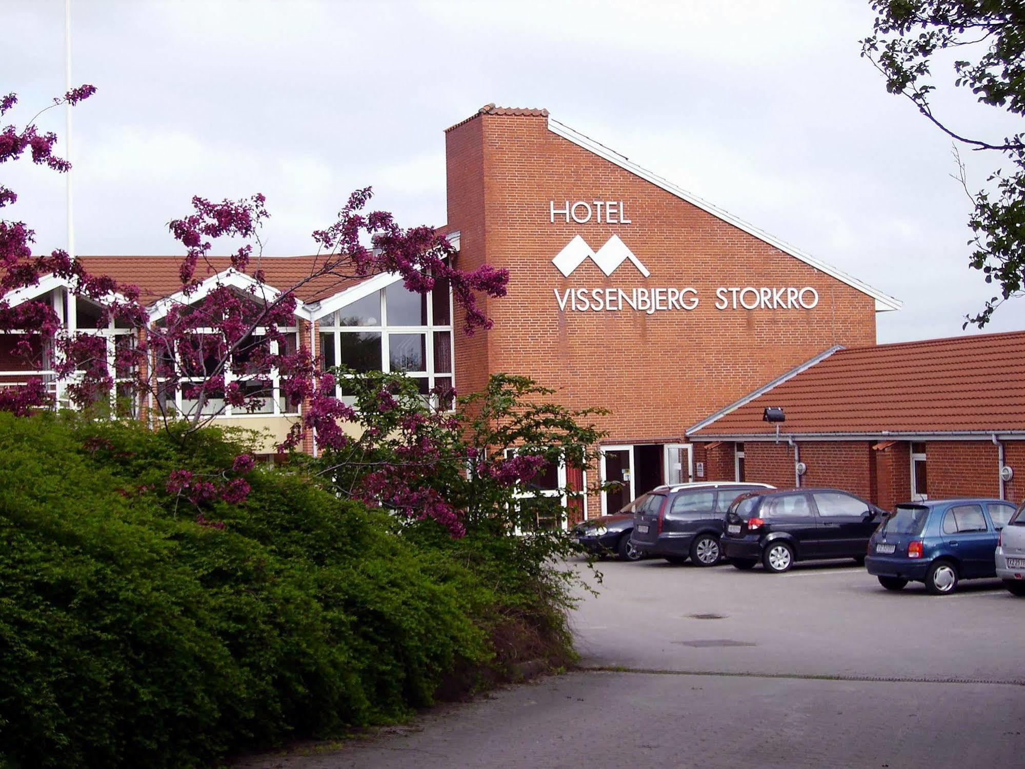 Hotel Vissenbjerg Storkro Bagian luar foto